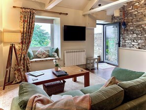 Living area - The Owlery at Aysgarth (Aysgarth, near Leyburn)