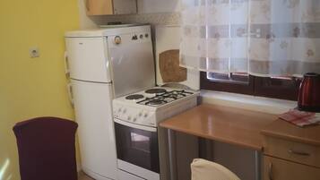 Fridge, microwave, oven, electric kettle