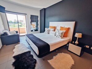 1 quarto, ferros/tábuas de passar roupa, Wi-Fi de cortesia