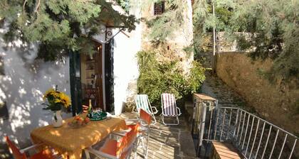 Country House / Farm House in San Gennaro with 2 bedrooms sleeps 4
