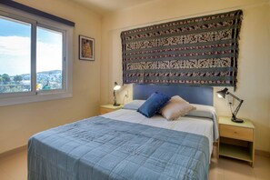 1 chambre, Wi-Fi gratuit, draps fournis