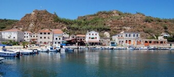 Apartment in Susak with Air condition, WIFI (3865-6)