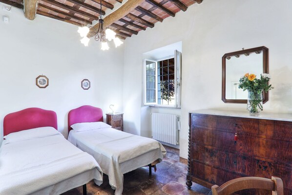 6 bedrooms, travel crib, free WiFi, wheelchair access