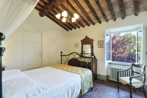 6 Schlafzimmer, Reisekinderbett, kostenloses WLAN, Rollstuhlgeeignet