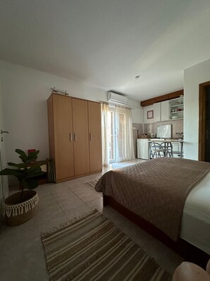 1 bedroom, iron/ironing board, free WiFi, bed sheets - Apartment in Trpanj with Terrace, Air condition, WIFI, Washing machine (4199-3) (Trpanj)