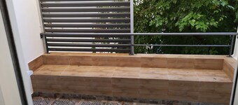 --- F2 Well equipped ---