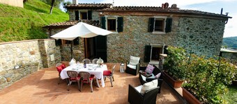 Country House / Farm House in Palmata with 3 bedrooms sleeps 7