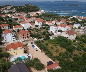 Exterior - Apartment in Drage with Seaview, Balcony, Air condition, WIFI (566-1) (Drage)