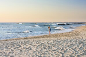 Una playa cerca