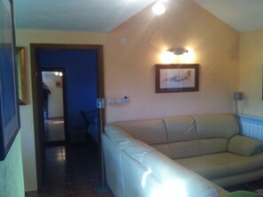 TV, fireplace, DVD player, foosball