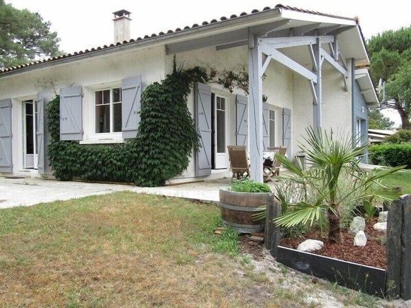 Exterior - Family house 6 pers. quiet – Lac de Lacanau (LACANAU)