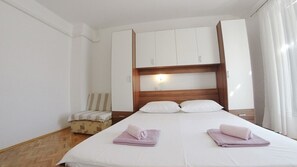 2 camere, Wi-Fi gratuito, lenzuola