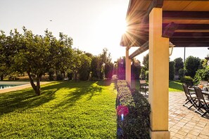 Outdoor dining - Salvatore - Private Villa for 8 People with Pool in Sicily (Syracuse)