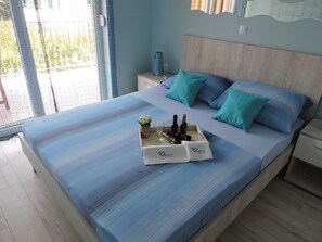 1 habitación, wifi gratis y ropa de cama