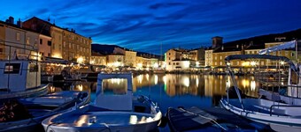 Holiday Home in Stivan with Seaview, Terrace, Air condition, WIFI (4239-1)