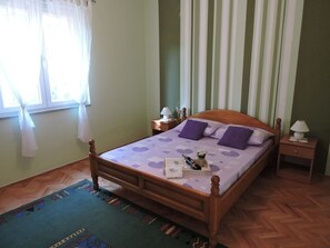 2 Schlafzimmer, Bügeleisen/Bügelbrett, kostenloses WLAN, Bettwäsche