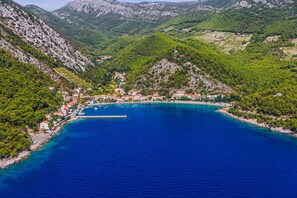 منظر من الجو على ارتفاع عالٍ