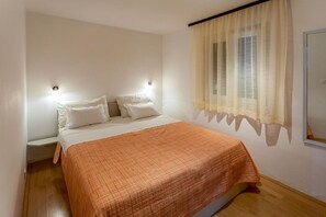 1 makuuhuone, ilmainen Wi-Fi, vuodevaatteet