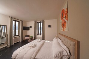 3 Schlafzimmer, Zimmersafe, Bügeleisen/Bügelbrett, kostenloses WLAN