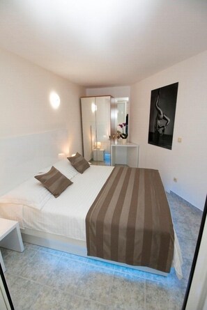 2 Schlafzimmer, kostenloses WLAN, Bettwäsche