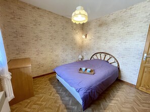 3 quartos