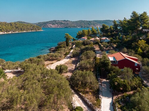 Robinson home in Vela Luka with Seaview, Terrace, Air condition, WIFI (3439-1)