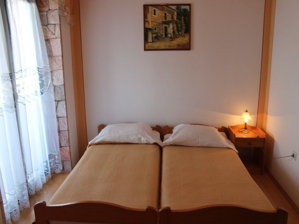 2 habitaciones, wifi gratis y ropa de cama 