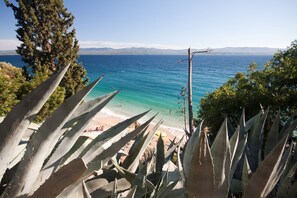 Beach - Apartment in Bol with Seaview, Terrace, Air condition, WIFI (155-1) (Bol)