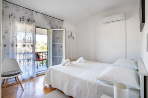 1 bedroom, soundproofing, free WiFi, bed sheets