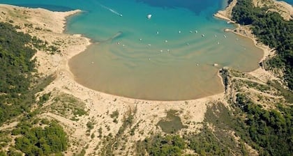Ferienwohnung in Lopar mit Balkon, Klimaanlage, W-LAN (87-1)