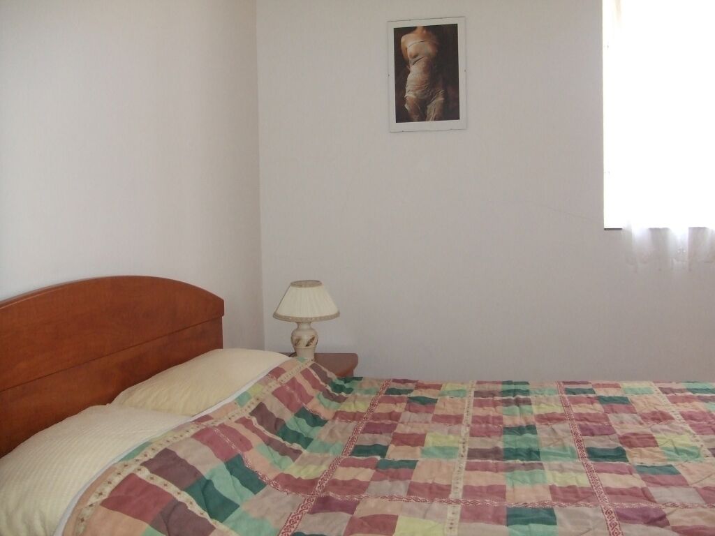 2 slaapkamers, een kluis op de kamer, een strijkplank/strijkijzer