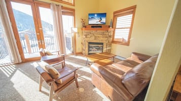 TV connectée, cheminée