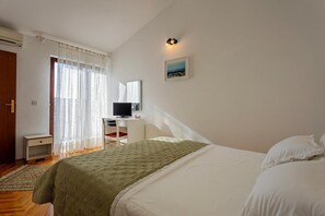 1 bedroom, free WiFi, bed sheets, wheelchair access