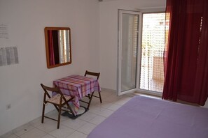 Free WiFi, bed sheets - Studio apartment in Povlja with Seaview, Terrace, Air condition, WIFI (3365-1) (Povlja)