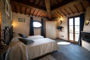 4 Schlafzimmer, Bügeleisen/Bügelbrett, Reisekinderbett, kostenloses WLAN