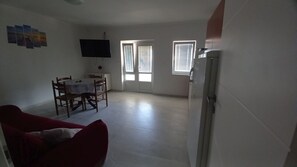 Interior - Apartment in Kustici with Seaview, Terrace, Air condition, WIFI (3597-2) (Kustici)