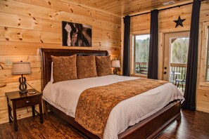 28 多间卧室、熨斗/熨衣板、免费 WiFi、床单