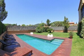 Pool - Club Villamar - Fully detaches 8-persons vila, ideal for families at only 4 kilometers away from ... (Mont Ras)