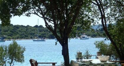 Casa Robinson en Okrug Gornji con Seaview, Terraza (4452-1)