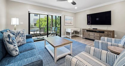 # 811 Sanibel Moorings Courtyard Voir