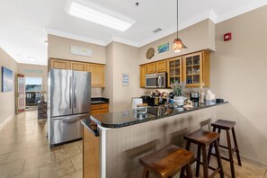 Fridge, microwave, oven, stovetop - SP201N Sea-N-Sanity by First Flight Rentals (Kill Devil Hills)