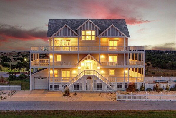 Exterior - Premier SemiOceanfront Dog Friendly w/ Pool, Hot Tub, Elevator, Game Rm, Theater (Salvo)