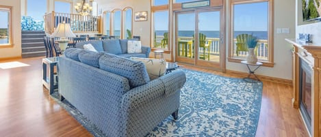 Smart TV, reproductor de DVD, futbolito y servicios de streaming