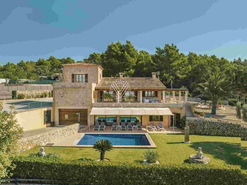 Charming Villa with panoramic views of Alcúdia Bay