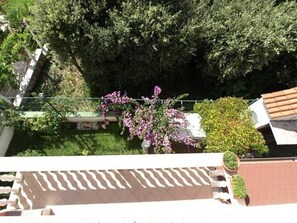 Property grounds - Apartment in Kožino with Seaview, Balcony, Air condition, WIFI (4262-1) (Kožino)