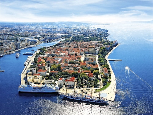 Apartment in Sukošan with Seaview, Terrace, Air condition, Washing machine (151-2)