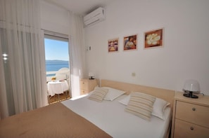 1 quarto, Wi-Fi de cortesia, roupa de cama