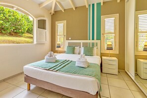 4 Schlafzimmer, Zimmersafe, Bügeleisen/Bügelbrett, kostenloses WLAN