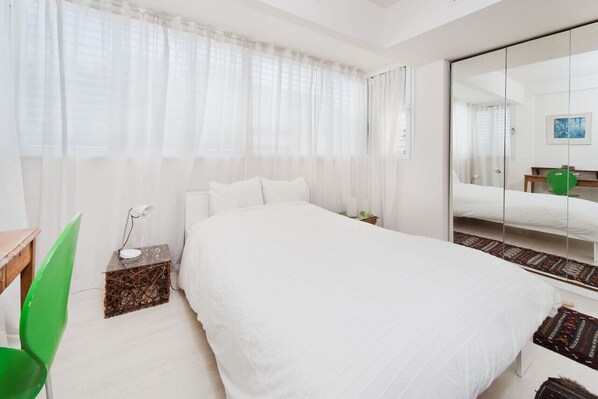 1 bedroom, iron/ironing board, free WiFi