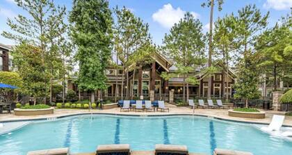 Pool King-1 Bedroom / 1 sauna Condo The Woodlands